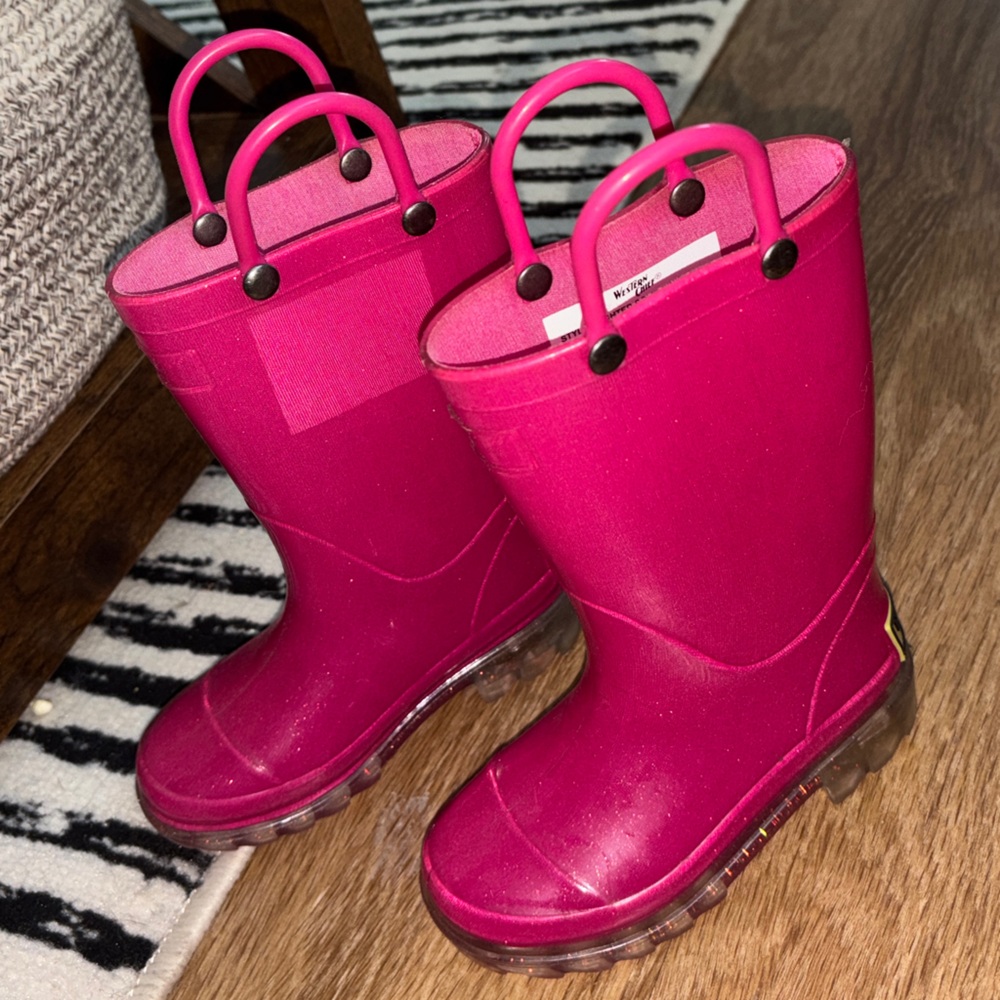 Pink Sparkly Light up Rain Boots